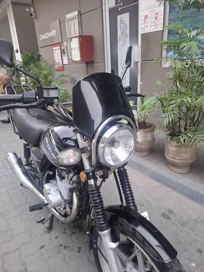Suzuki gs 150 2022 model