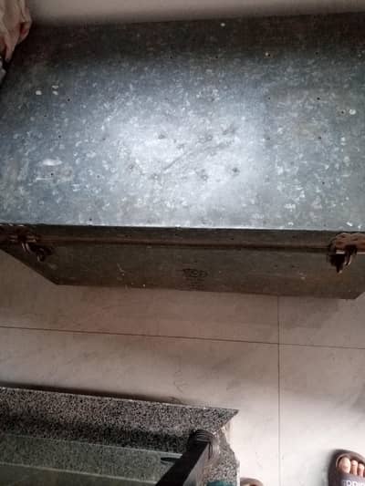 jisty Iron paity for clothes