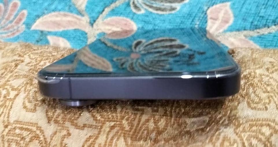 Apple iPhone 14 Pro 0
