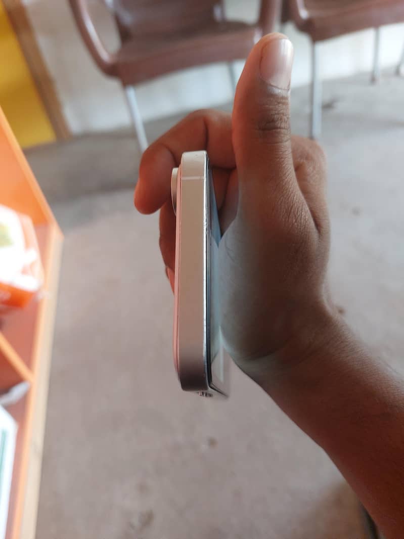 Apple iPhone XR 2