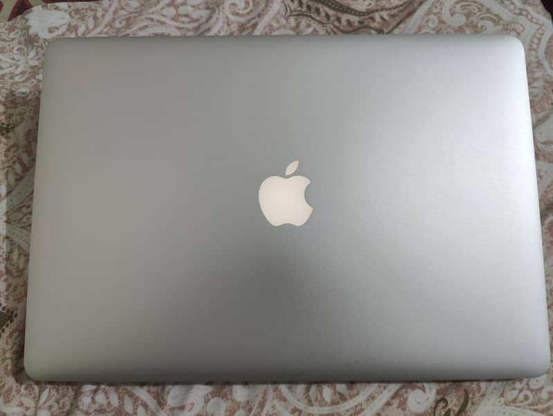 Apple MacBook pro 15' (2014) 0