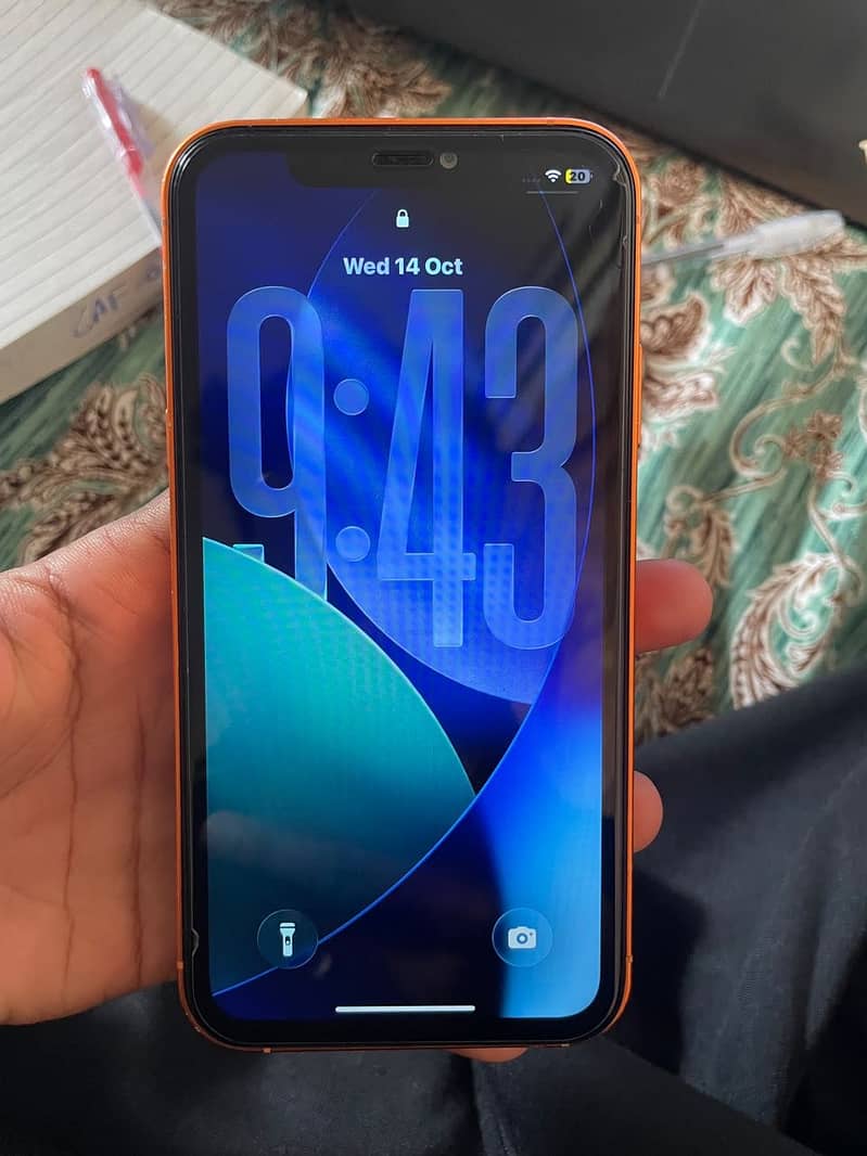 Apple iPhone 11 3