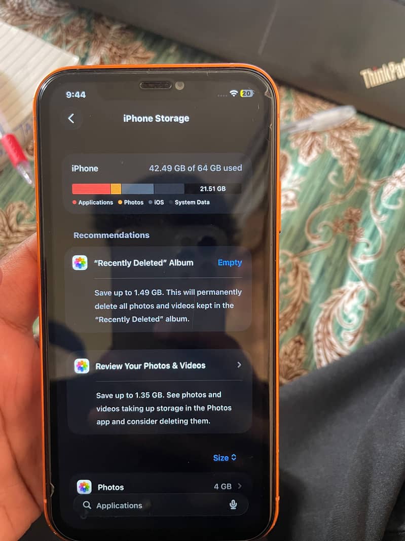 Apple iPhone 11 4