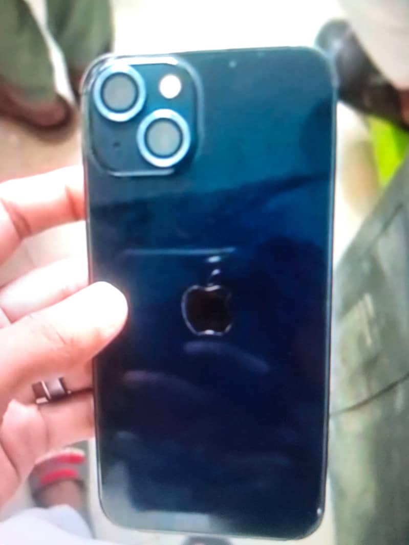 Apple iPhone 13 0