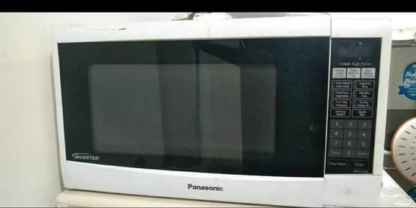 microwave oven