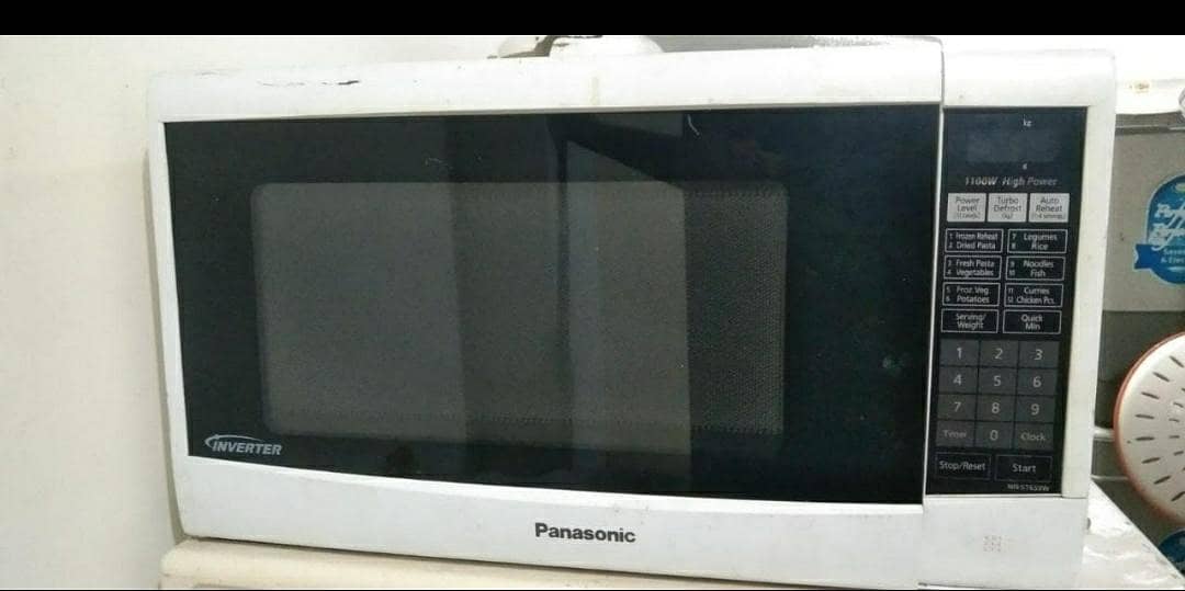 microwave oven 0