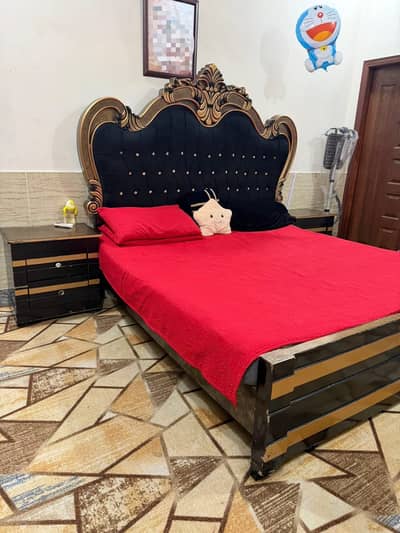 bed set + 2 sides table + dressing table