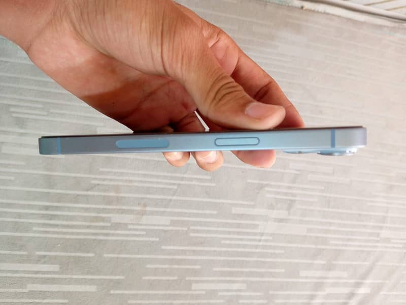 Apple iPhone 14 1