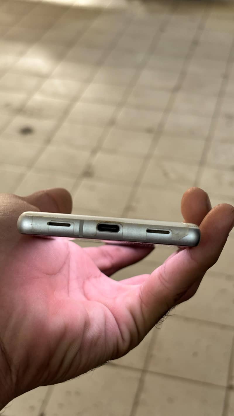 Google Pixel 7a 1