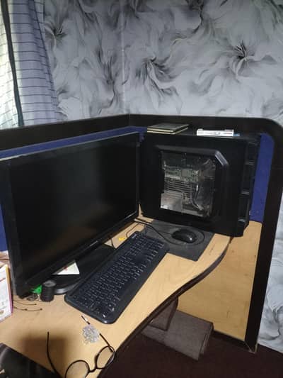 core i7 2nd generation with 24 inch lcd