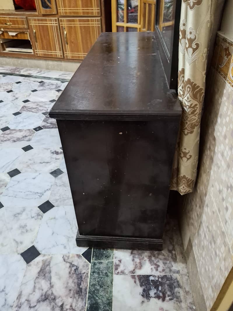 Chinioti drasing Table 1