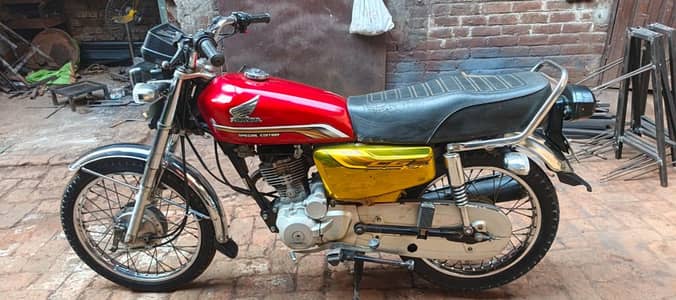 Honda 125 CG Special Addition