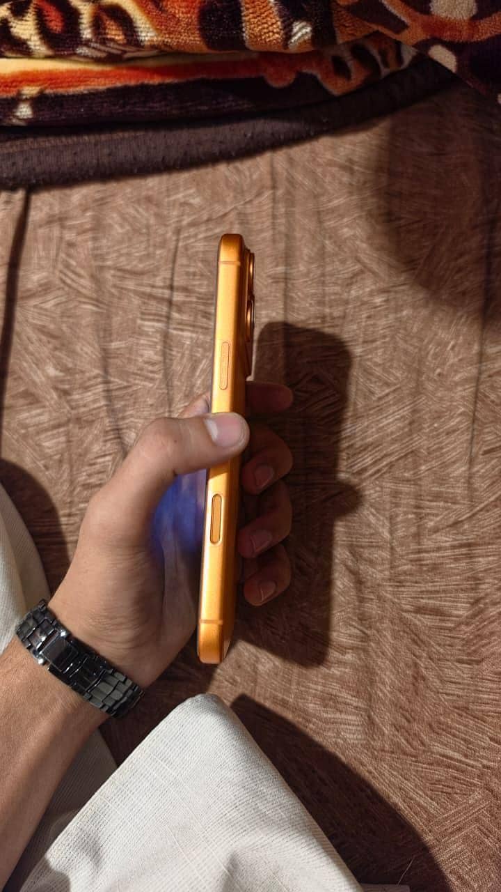 Apple iPhone 17 Pro Max 8