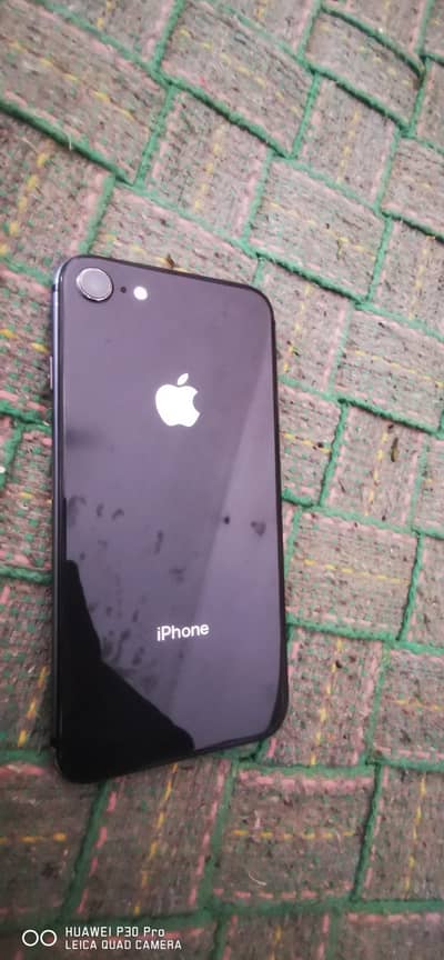 Apple iPhone 8