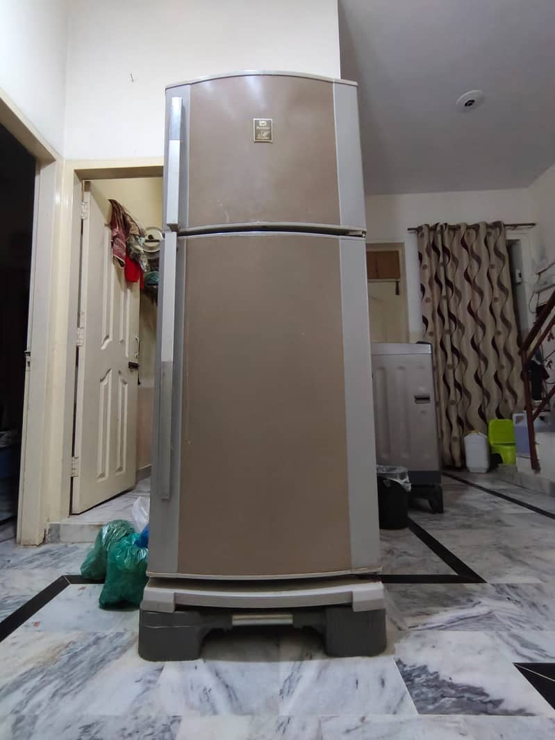 Dawlance Refrigerator 0