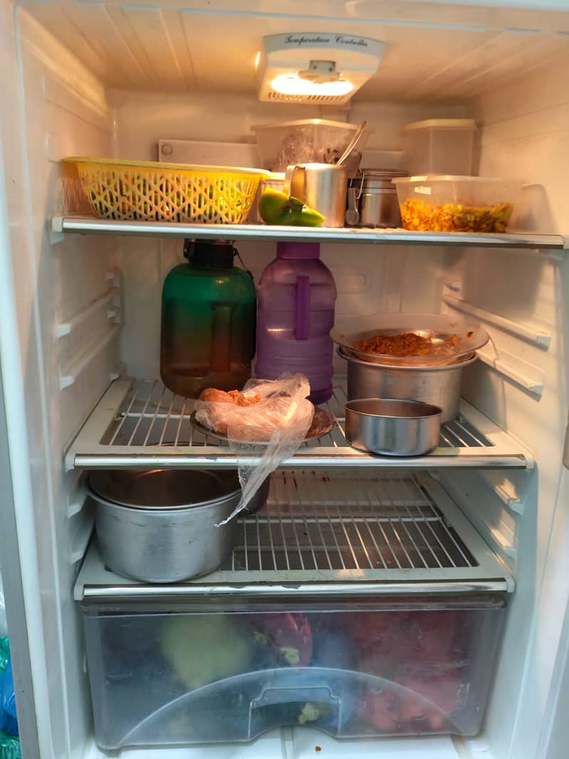 Dawlance Refrigerator 3