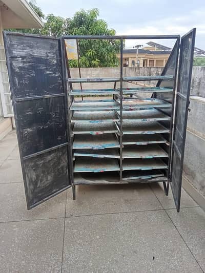 FRUITS AND VEGETABLES DEHYDRATOR