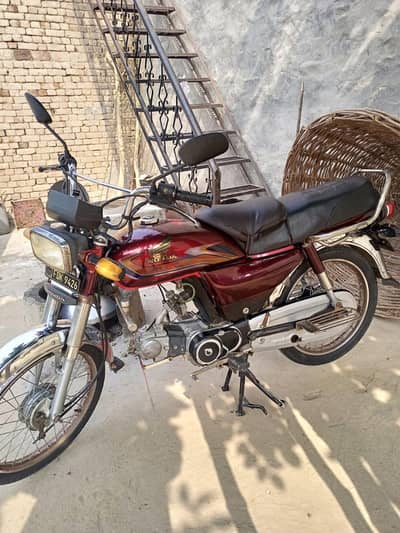 Dhoom YD-70