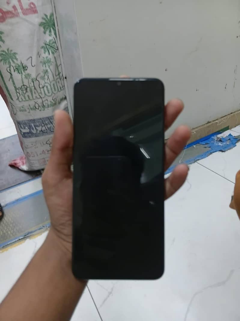 Realme Note 60x 4