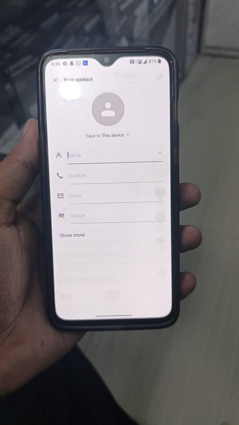 One Plus 7 back crack 4