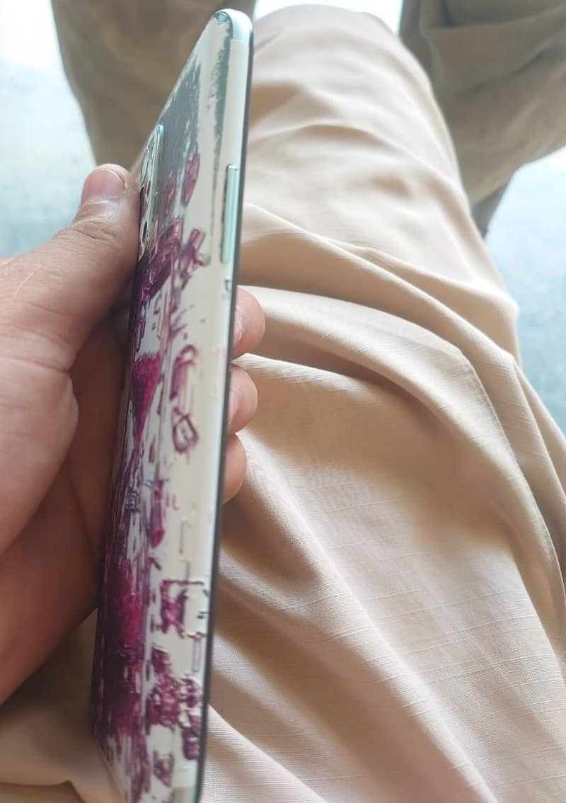 One Plus 9R 2