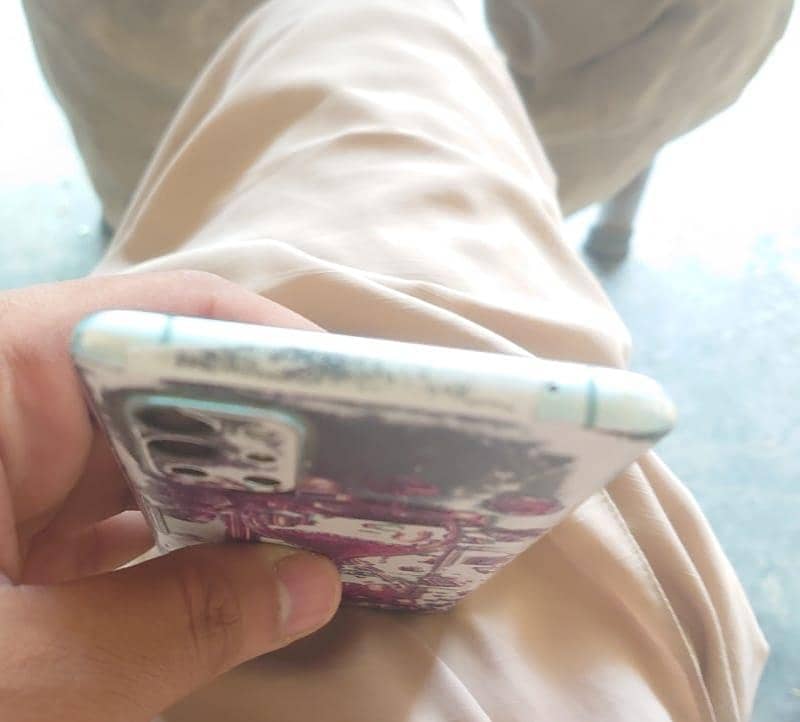 One Plus 9R 4