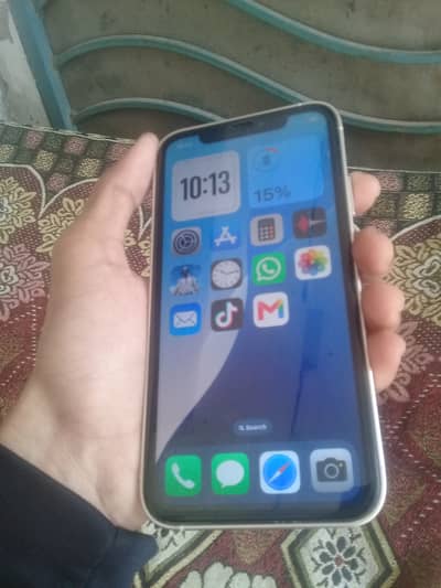 Apple iPhone XR