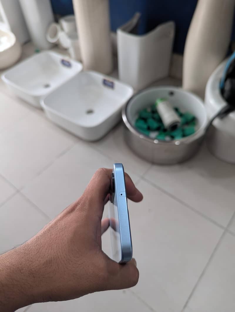 Samsung Mobile A16 6