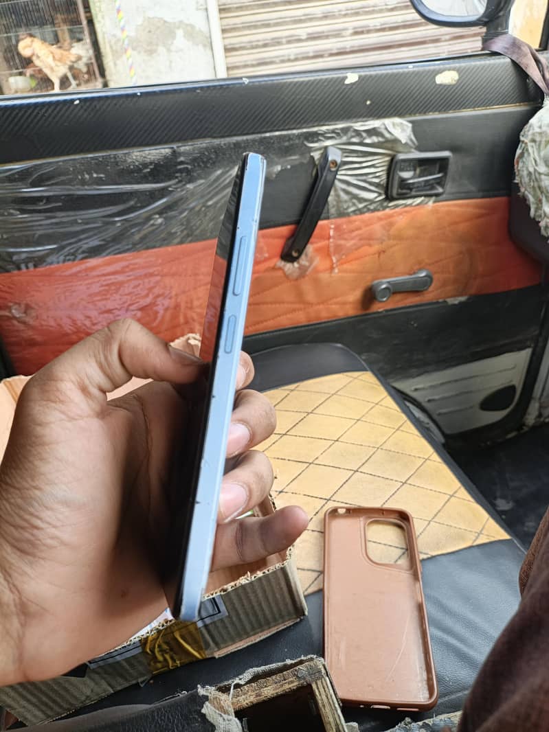 Xiaomi Redmi 12 2