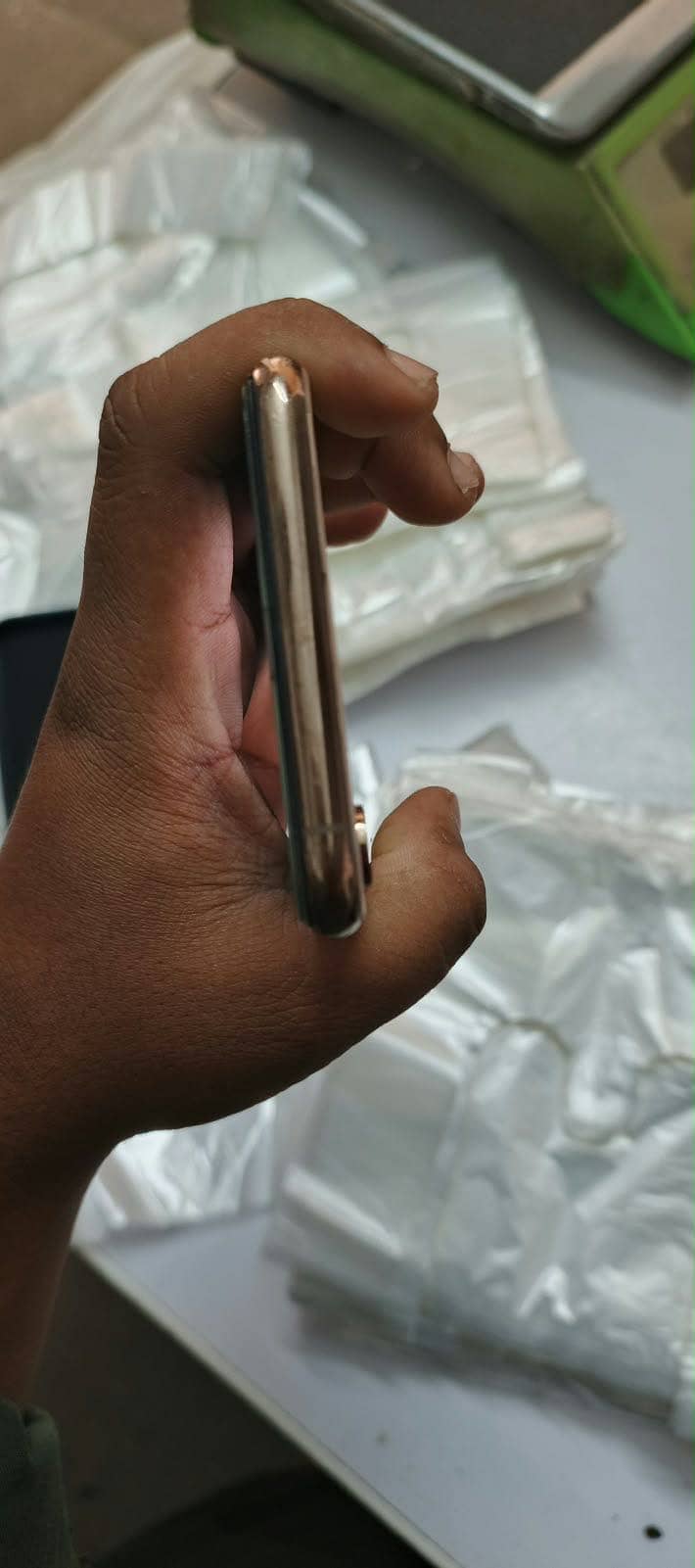 Apple iPhone XS Max 0
