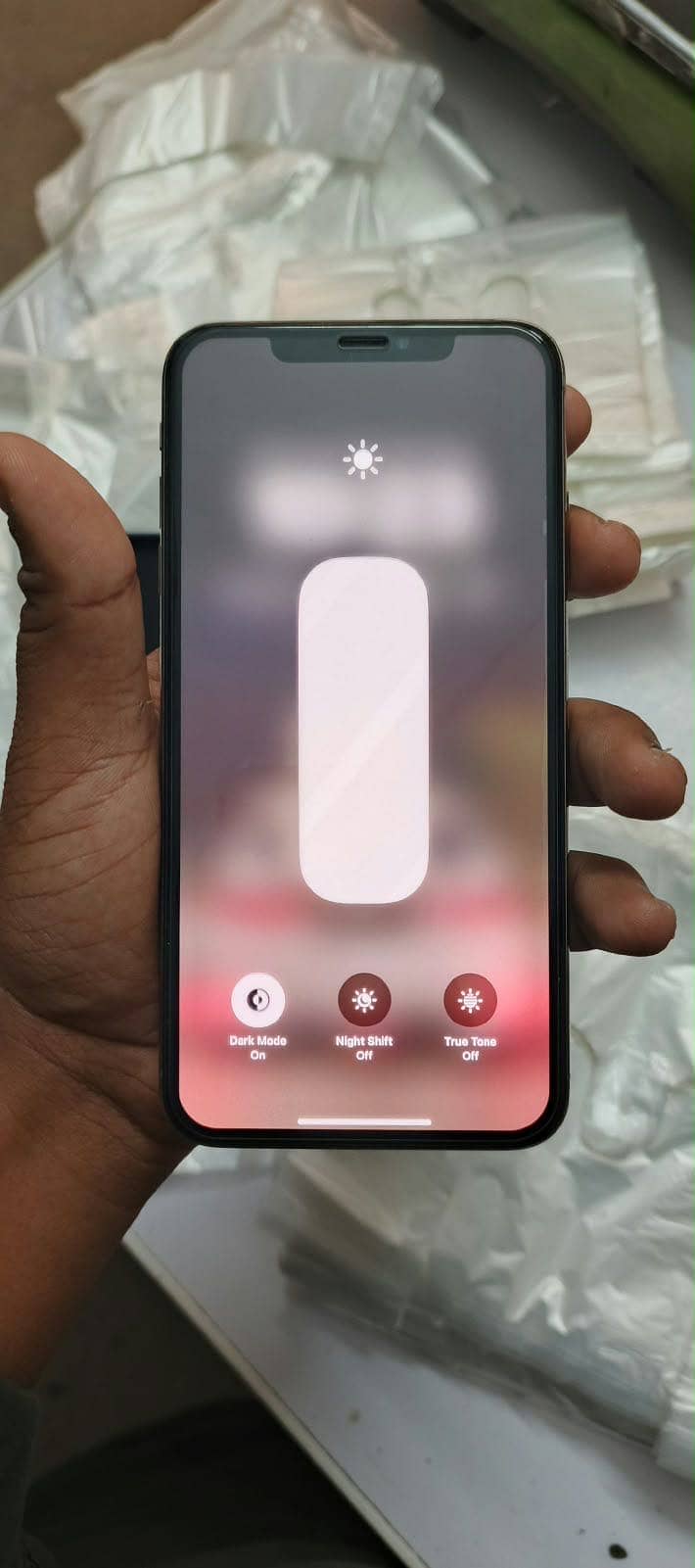 Apple iPhone XS Max 3