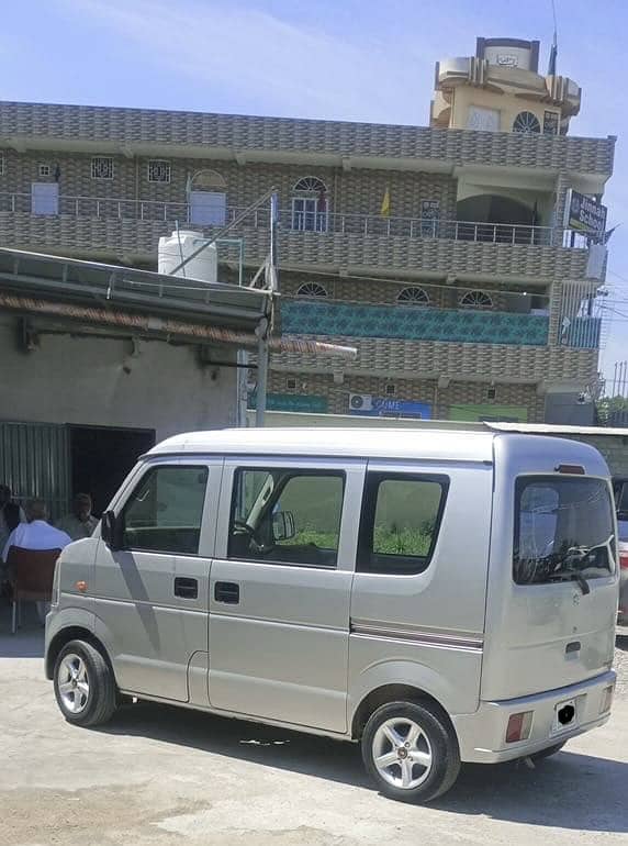 Suzuki Every 2012 2