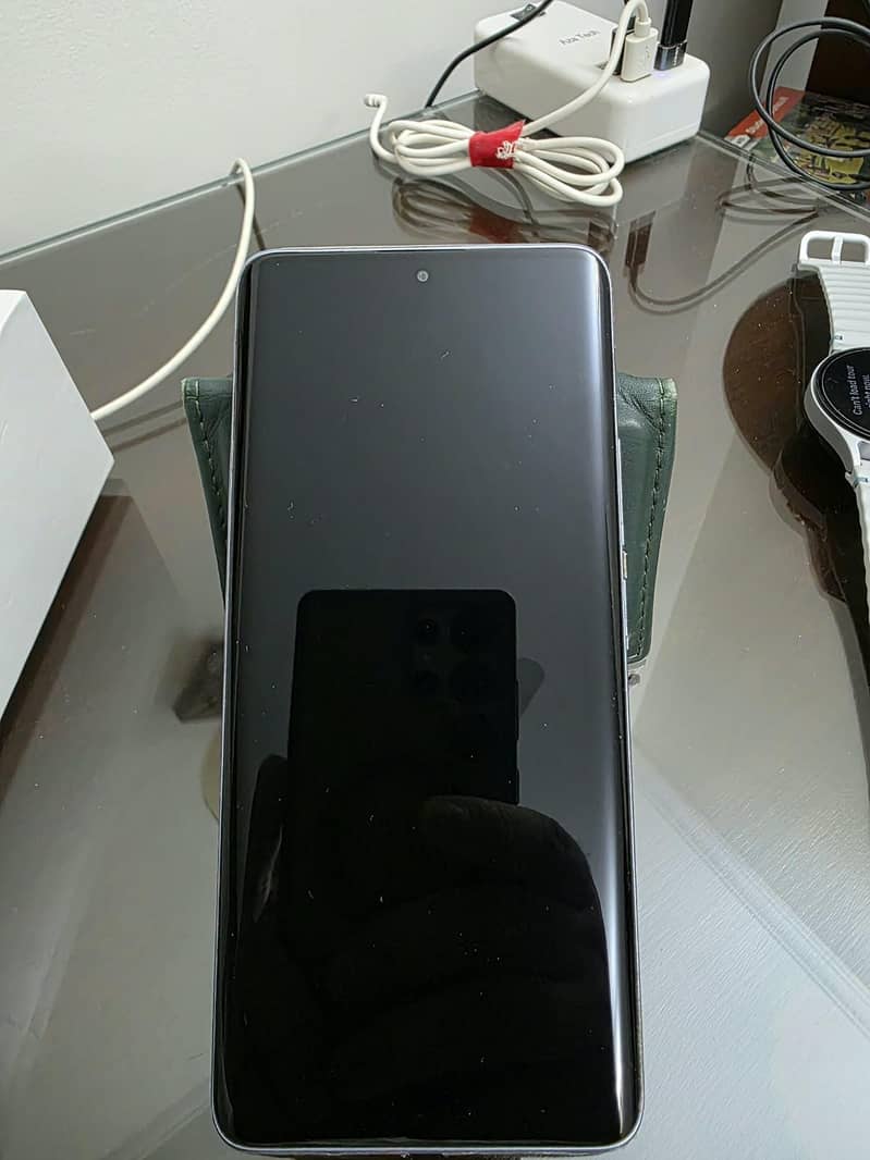 Xiaomi Redmi Note 13 Pro Plus 4