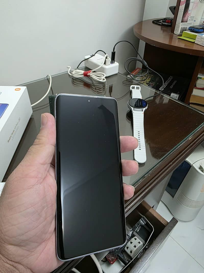 Xiaomi Redmi Note 13 Pro Plus 5