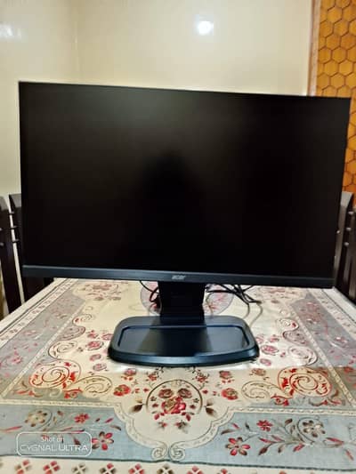 Acer 27-Inch Full HD LED Monitor (KA270H) - Excellent Condition