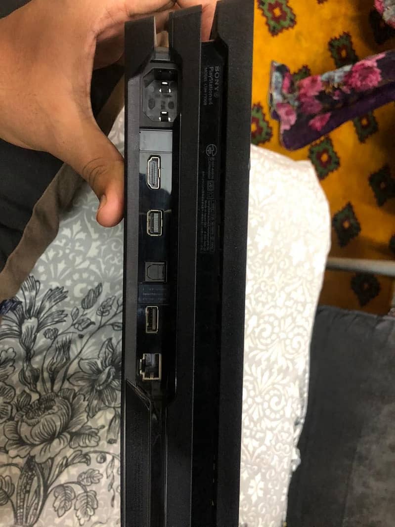 PS4 pro 2