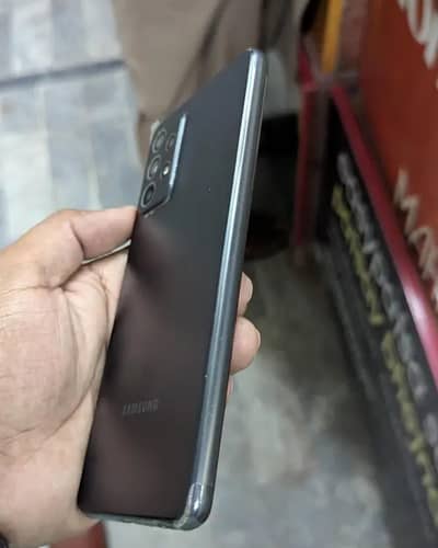 Samsung Mobile A52