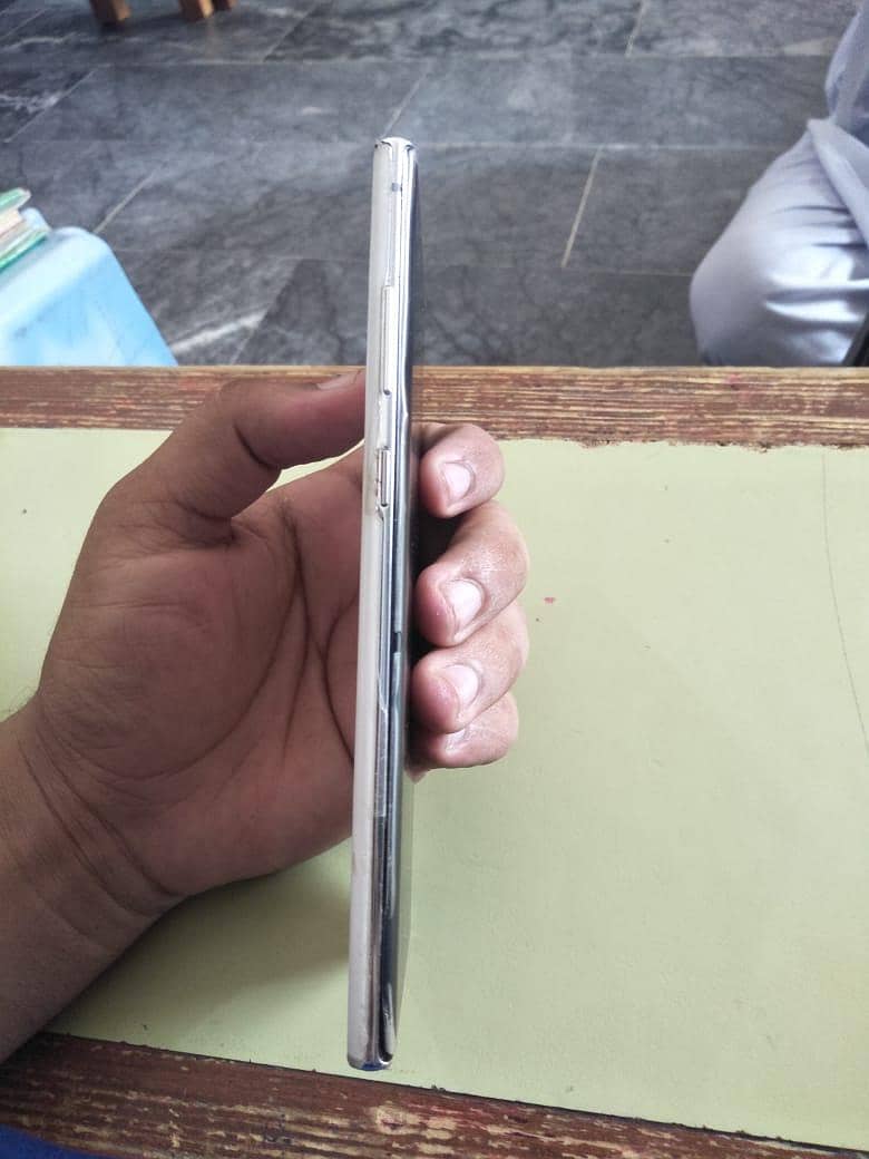 Samsung Mobile Note 10 Plus 2