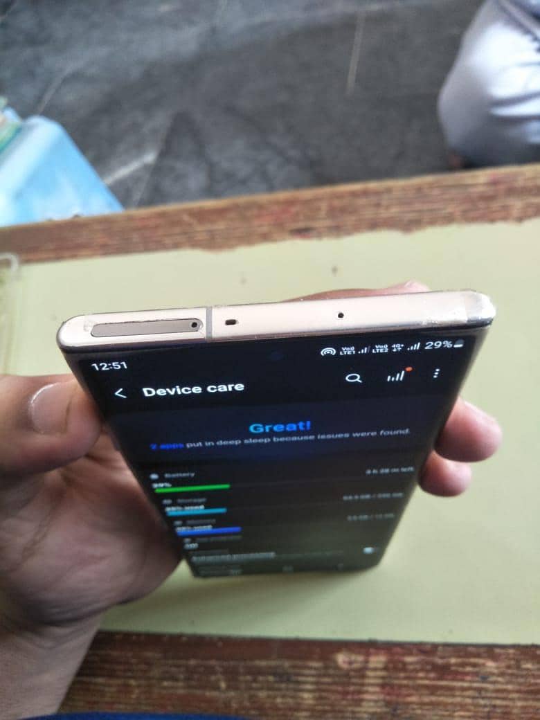 Samsung Mobile Note 10 Plus 3