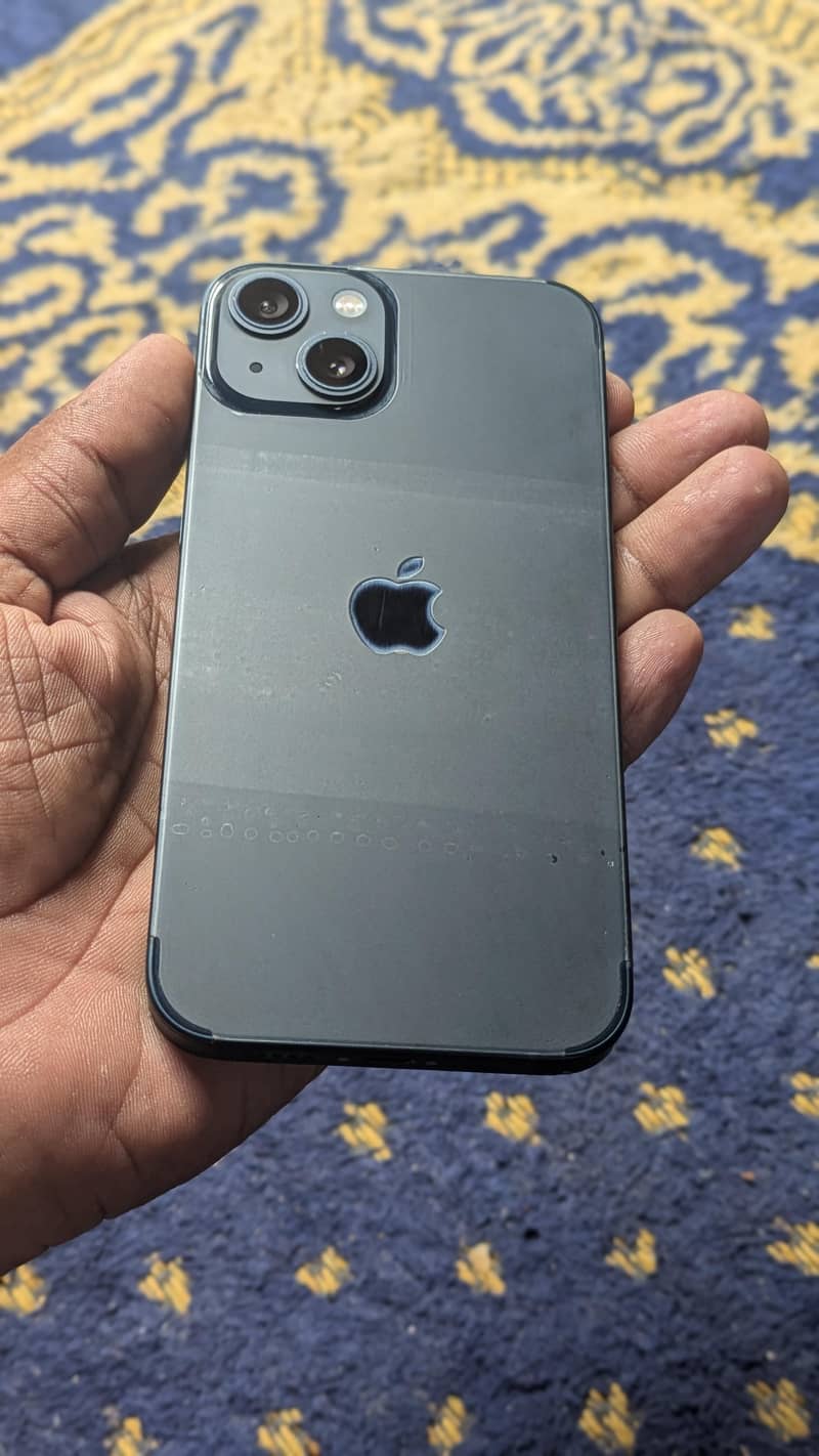 Apple iPhone 13 0
