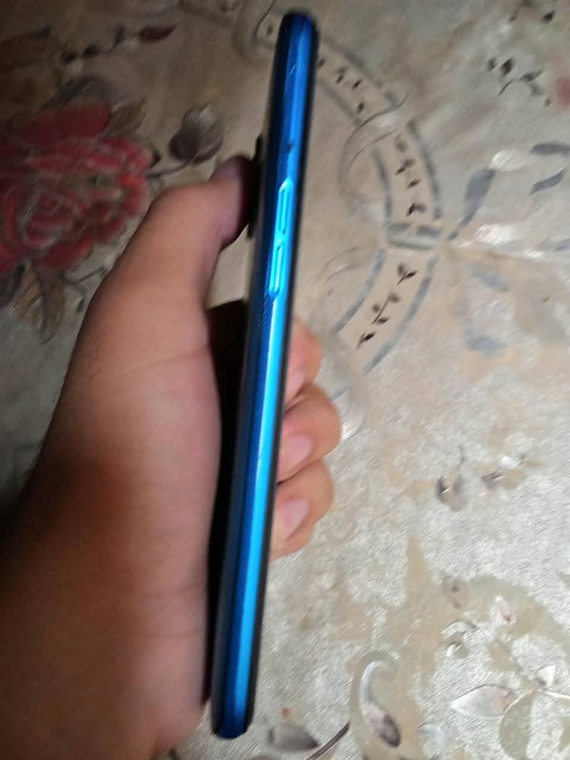 Realme C3 5