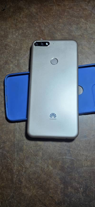 Huawei Y7 Prime pta best from Hotspot one day backup