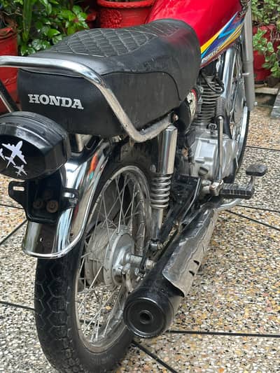 Honda 125 19 model good condition