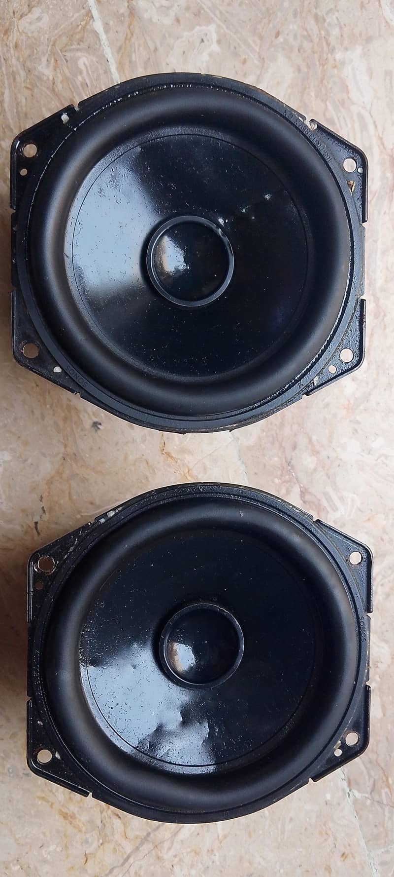 speaker plus subwoofer 0