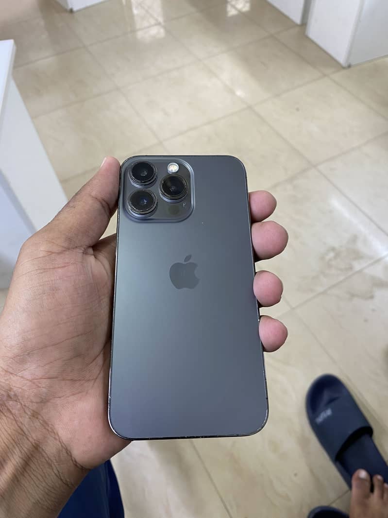 Apple iPhone 13 Pro 3