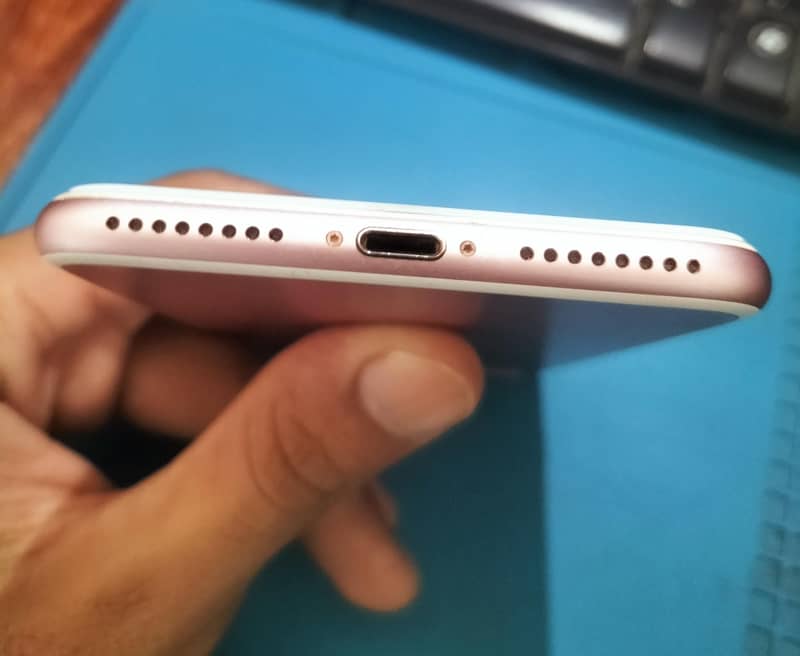 Apple iPhone 7 Plus 8