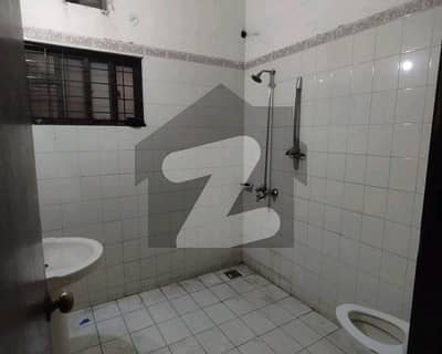 4 Bed Attach Bath Tv Lounge Double Kitchen Drawing Room Vip Location Near To Khalid Masjid For Rent Family Silent Office Company