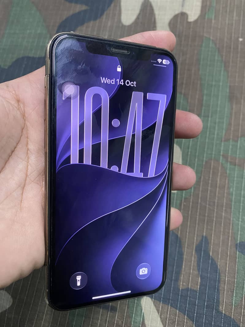 iPhone 11 Pro 0