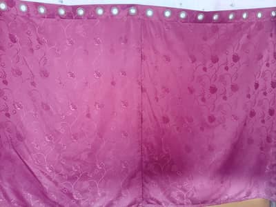 Rs. 1800  6 x 9 curtain feet like new just 1.5 month used