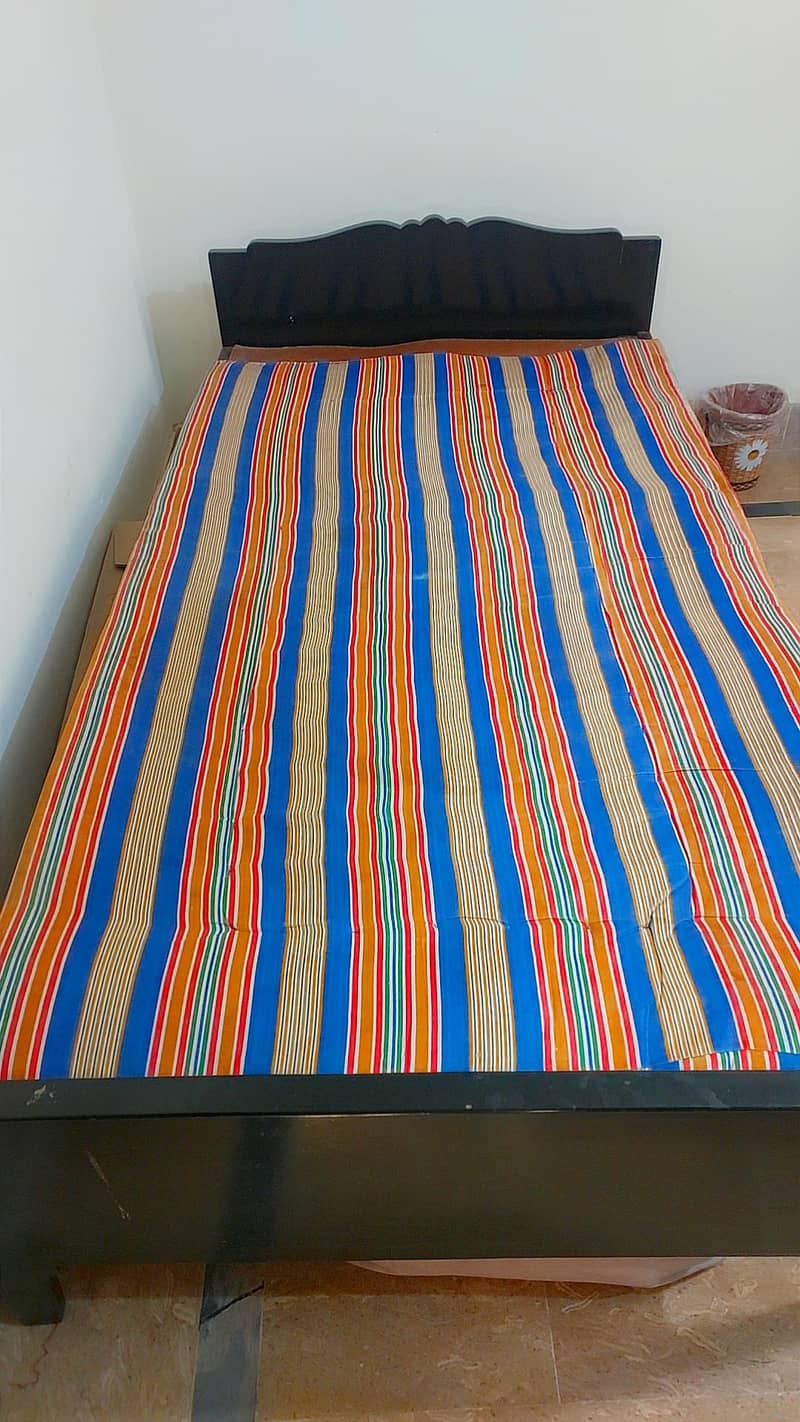 single bed 0